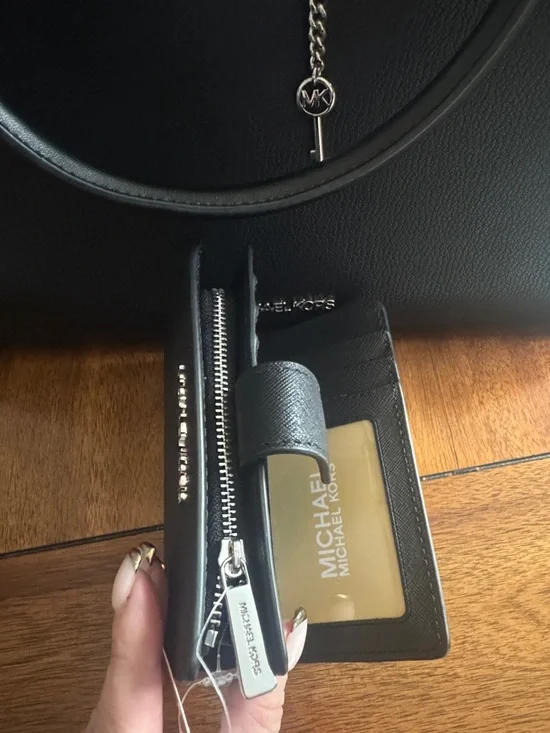 Michael Kors Black Leather Satchel Silver-Tone Charm and Matching Wallet New - Picture 9 of 11